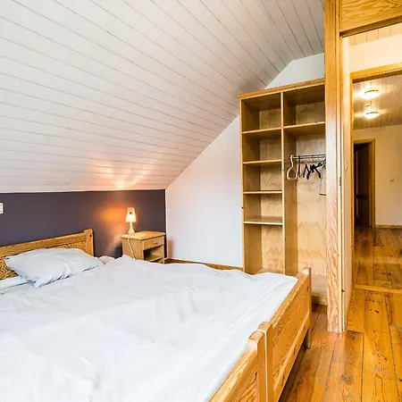 Cozy 4-bedroom With Sauna & Jacuzzi